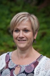 Mme Mary-Laure SACRE-THAON